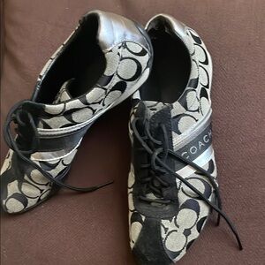 Jayme COACH logo Women’s size 8 Sneakers